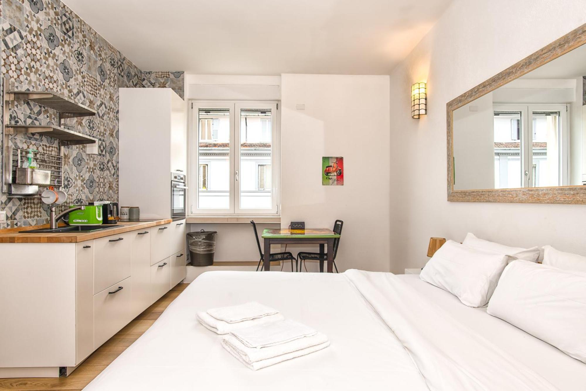 Luxury Cozy Studio By Central Station - Cafe Milaan Buitenkant foto